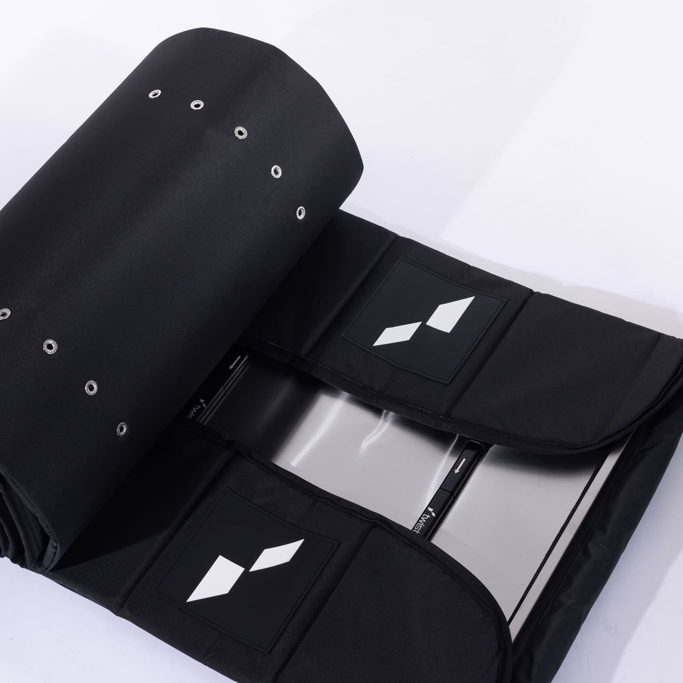 Twistboxes patented lightweight construction and premium materials